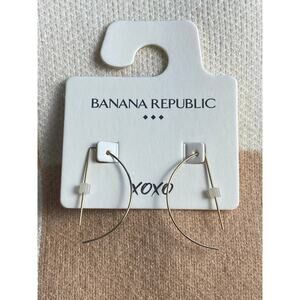 Banana Republic XOXO Gold-Toned Half Circle Thin Drop Earrings NWT